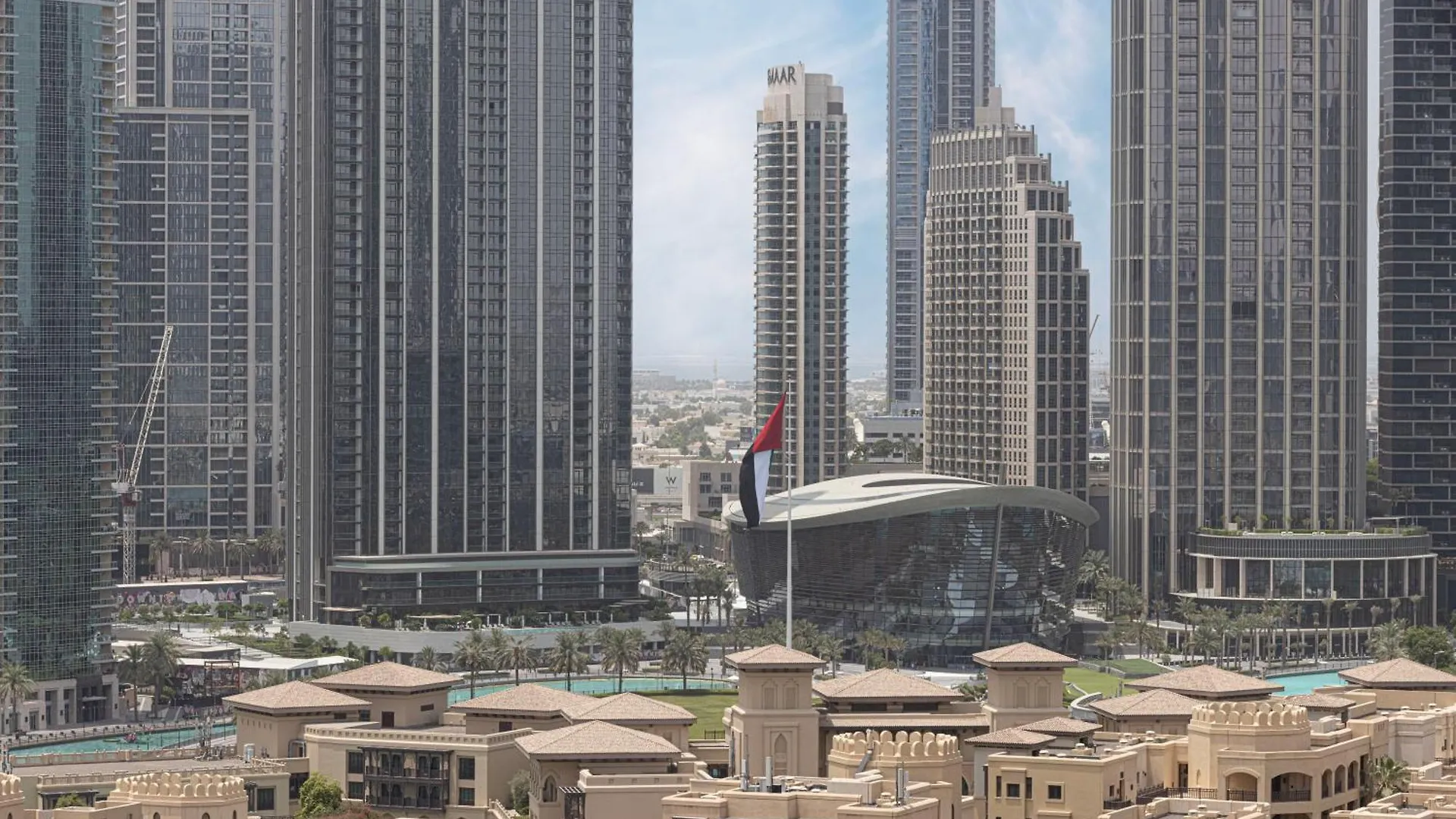5 Minute Walk To The Fountains! Full Burj Khalifa View! 5-Star Pool & Gym! Apartment Dubai 0*,  United Arab Emirates